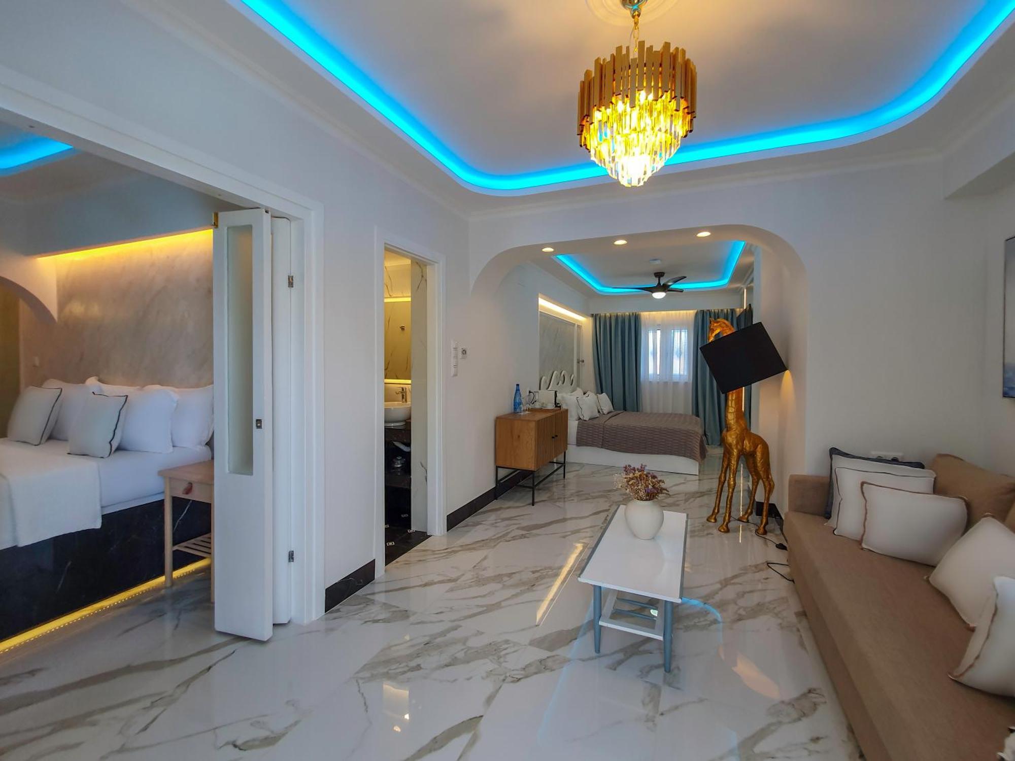 Panorama Suites & Spa - Adults Only สตอมยอน ห้อง รูปภาพ