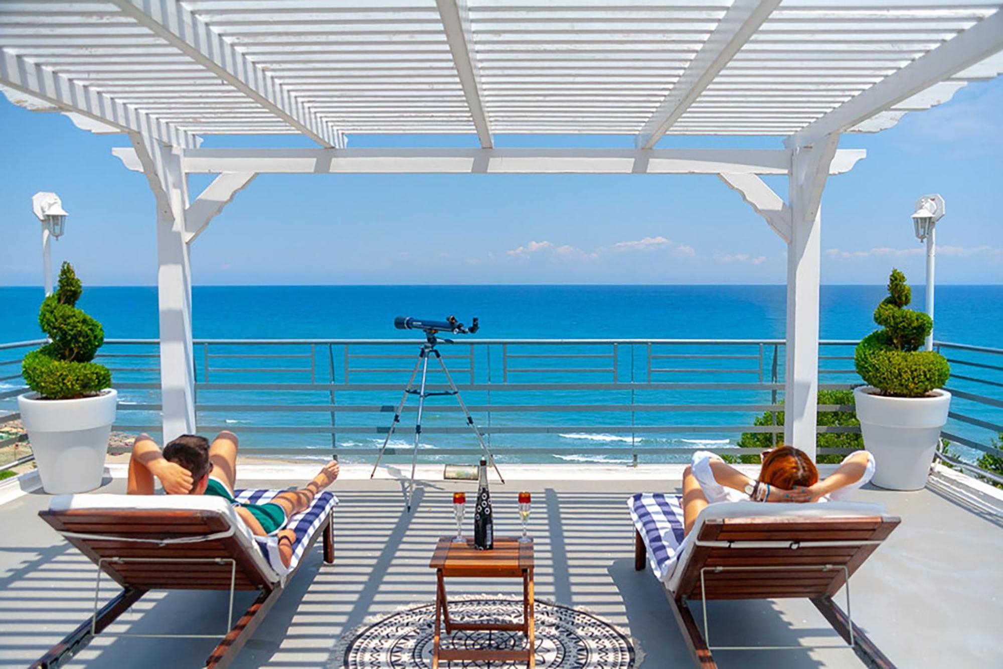 Panorama Suites & Spa - Adults Only สตอมยอน ห้อง รูปภาพ