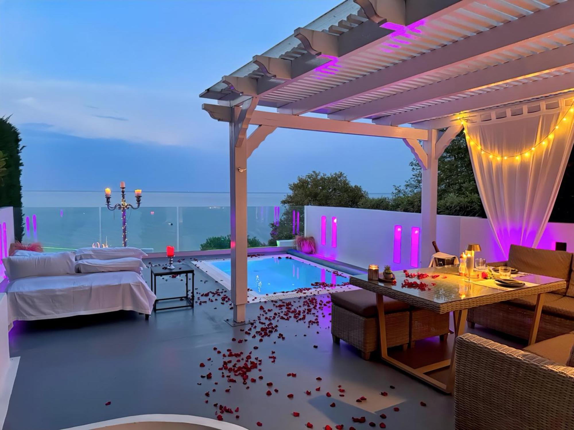 Panorama Suites & Spa - Adults Only สตอมยอน ห้อง รูปภาพ